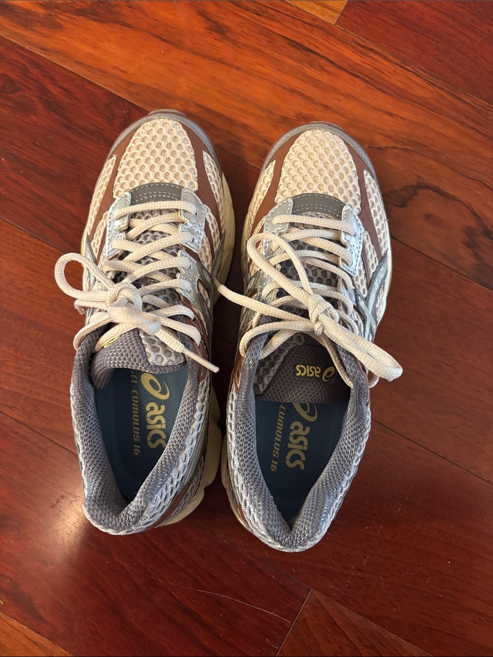 ASICS Gel Cumulus 16 Size 5.5 Men/38 EURO
